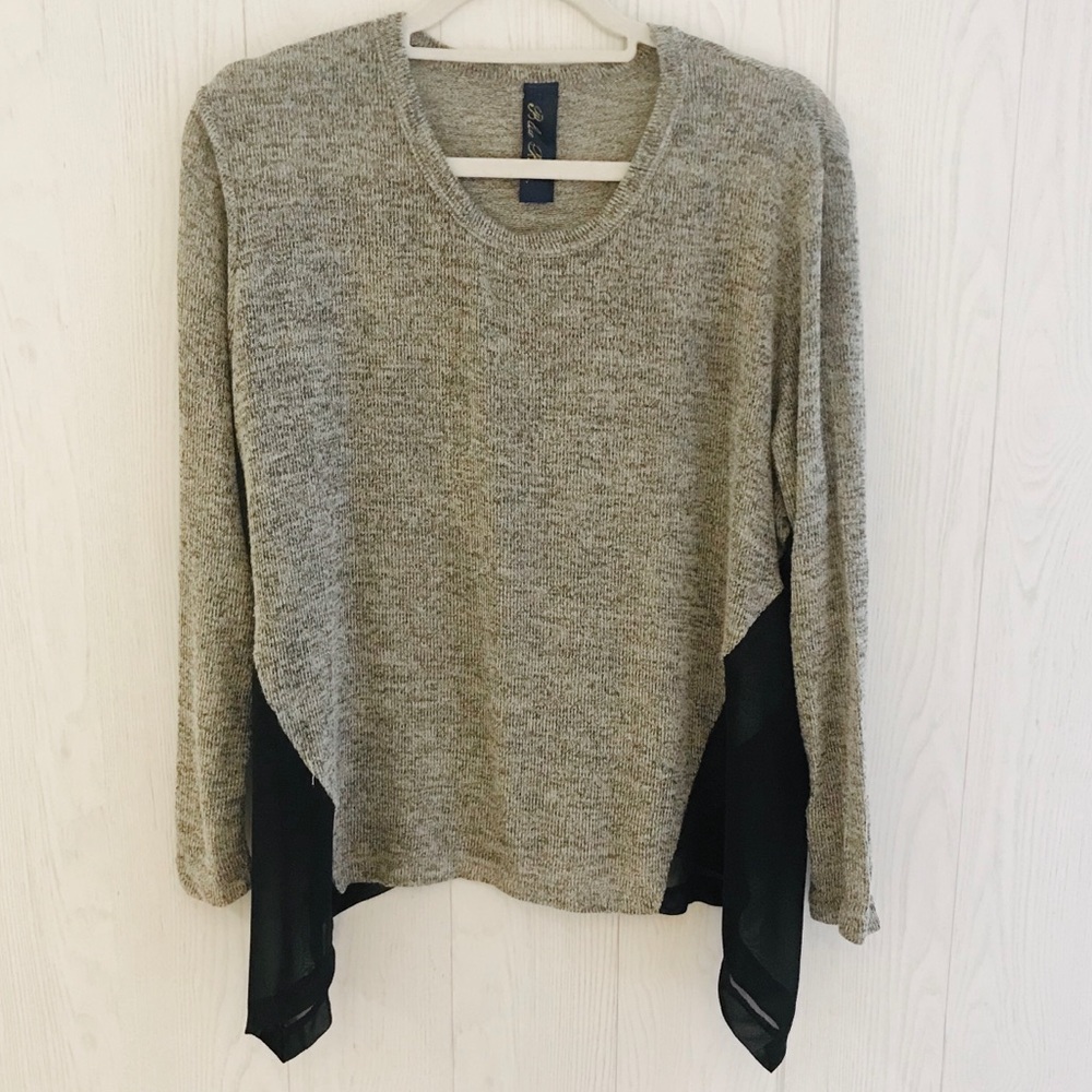 🦩Blue Rain Grey/Sheer Black Lightweight Sweater